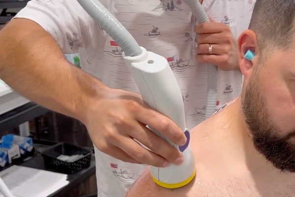 Transforming Shoulder Pain Treatment at ATL Pain Institute with SoftWave Therapy
